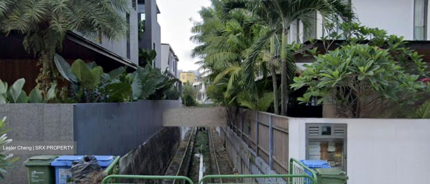 Mount Sinai (D10), Terrace #458028671